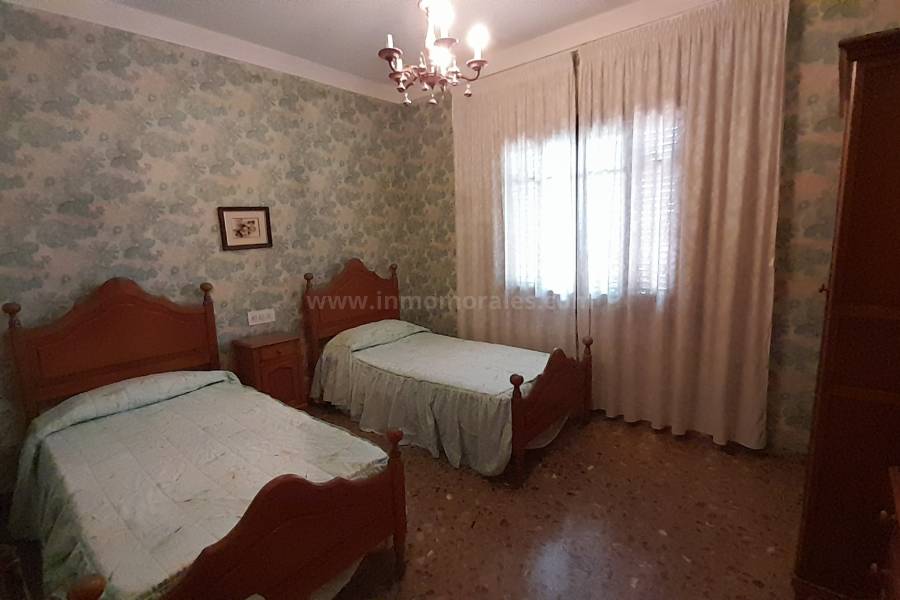 Herverkoop - Villa ( Finca ) - Benejúzar