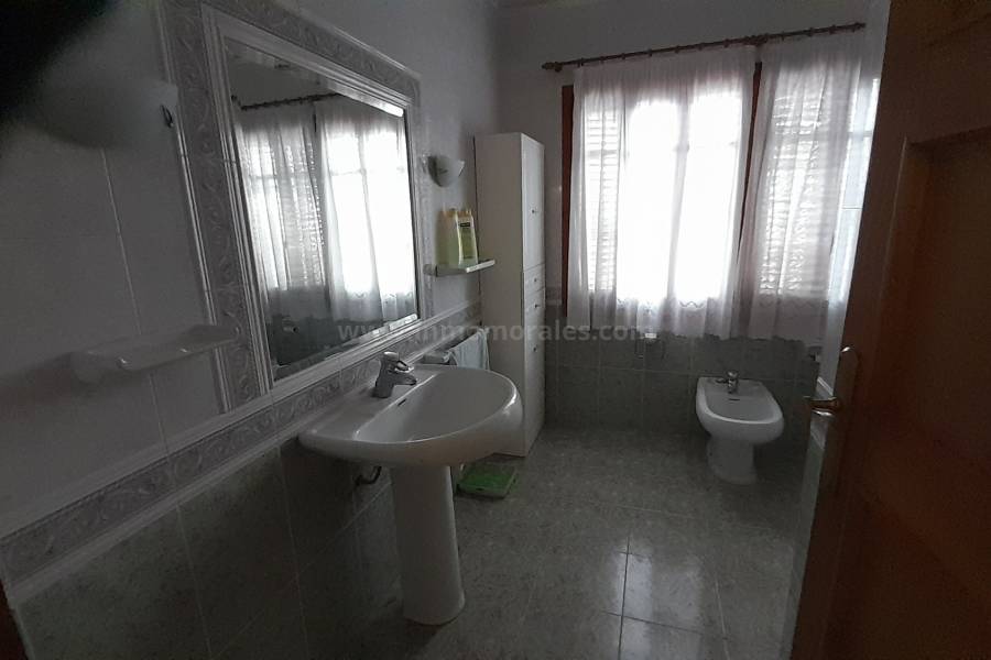 Herverkoop - Villa ( Finca ) - Benejúzar