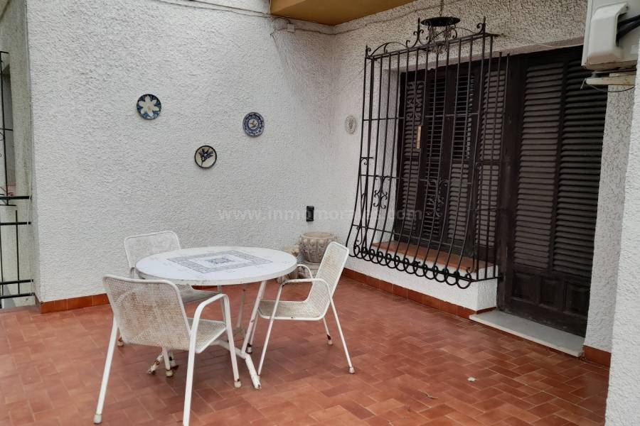 Herverkoop - Villa ( Finca ) - Benejúzar