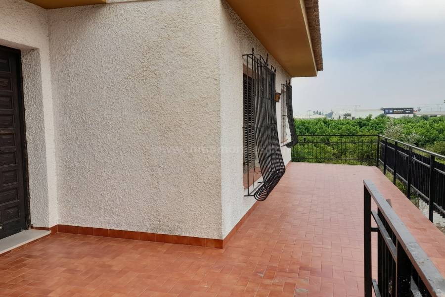 Herverkoop - Villa ( Finca ) - Benejúzar