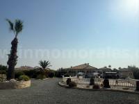 Venta - Villa con anexo - Catral