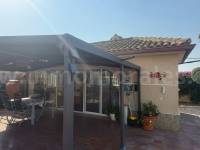 Venta - Villa con anexo - Catral