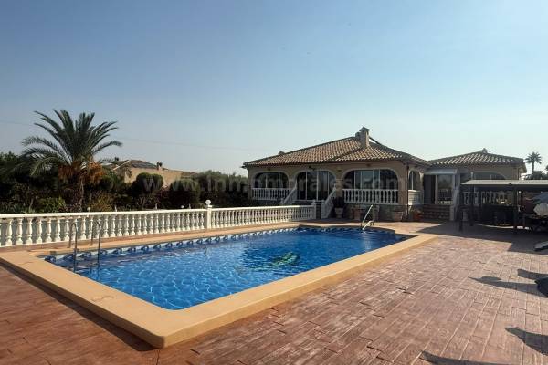 Villa with annex - Resale - Catral - Catral