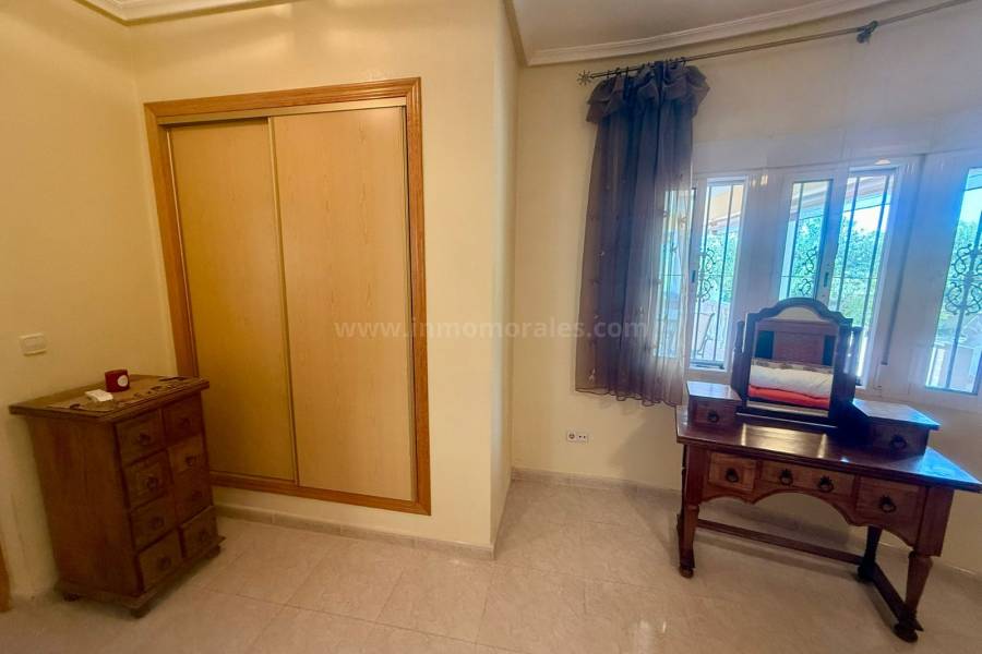 Revente - Villa ( Finca ) - Catral