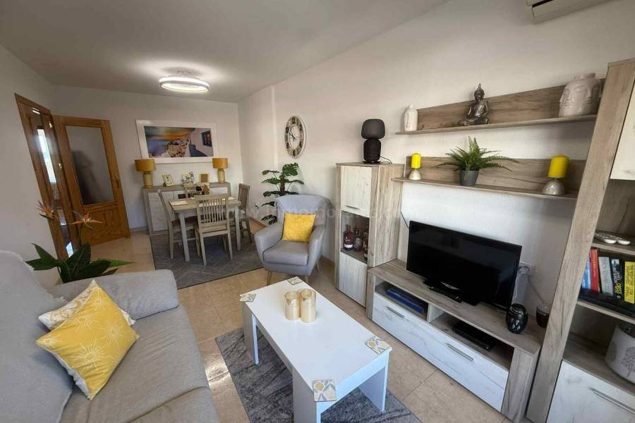 Resale - Apartment  - Almoradí