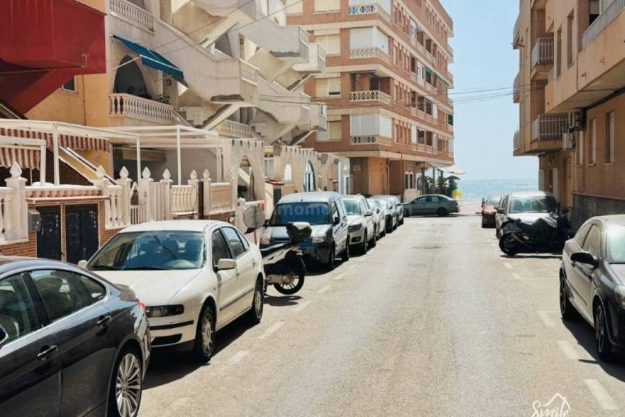 Resale - Apartment  - La Mata