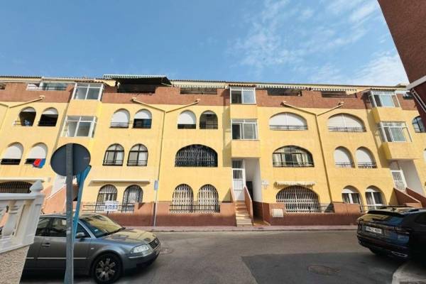 Penthauswohnung - Wiederverkauf - La Mata - La Mata