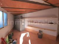 Herverkoop - Villa met bijgebouw - Catral