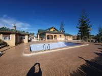 Herverkoop - Villa met bijgebouw - Catral