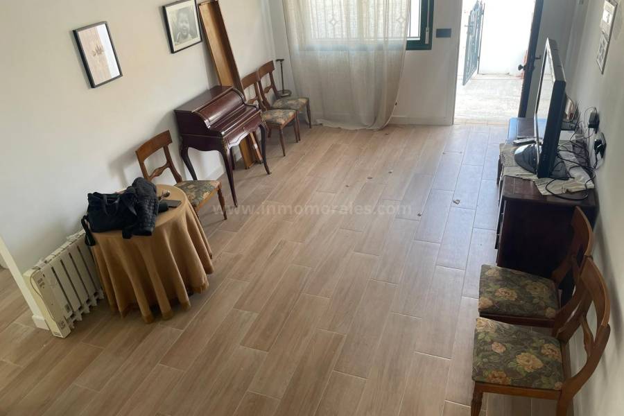 Venta - Semi adosada - Almoradí