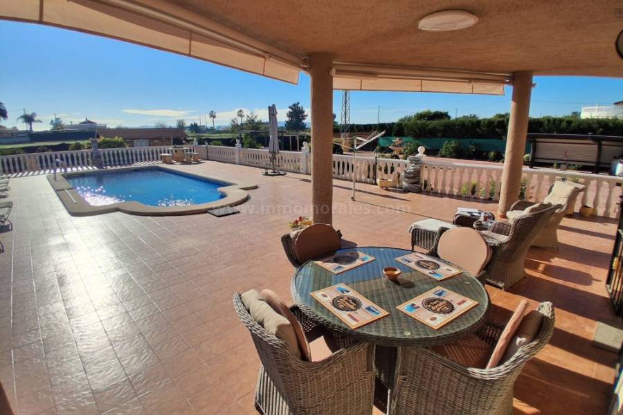 Herverkoop - Villa ( Finca ) - Catral
