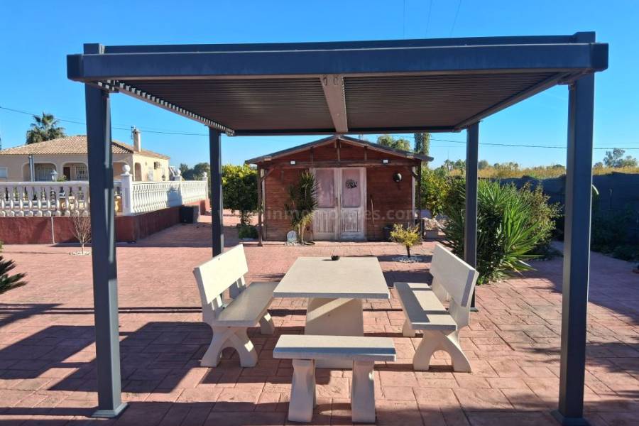 Herverkoop - Villa ( Finca ) - Catral
