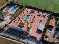 Herverkoop - Villa ( Finca ) - Catral