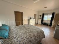 Herverkoop - Villa ( Finca ) - Catral