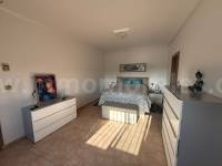 Herverkoop - Villa ( Finca ) - Catral