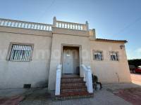 Herverkoop - Villa ( Finca ) - Catral