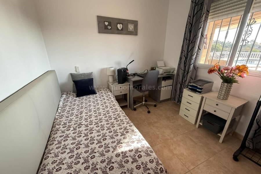 Herverkoop - Villa ( Finca ) - Catral