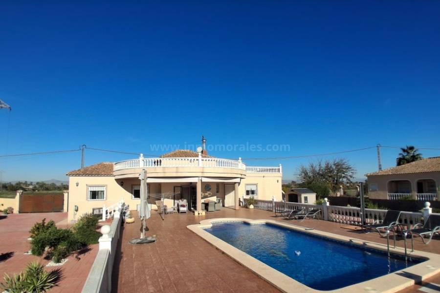 Herverkoop - Villa ( Finca ) - Catral