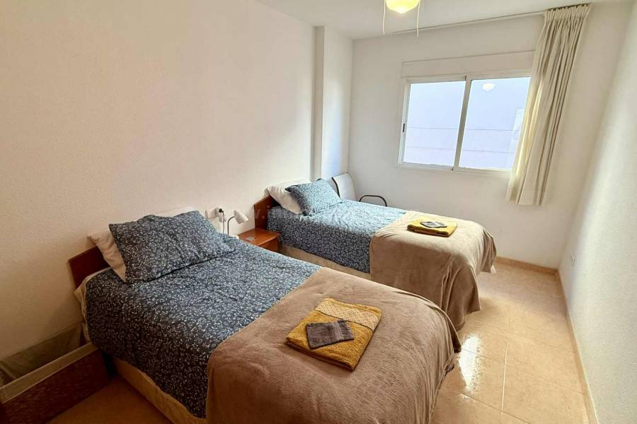 Resale - Apartment  - Almoradí