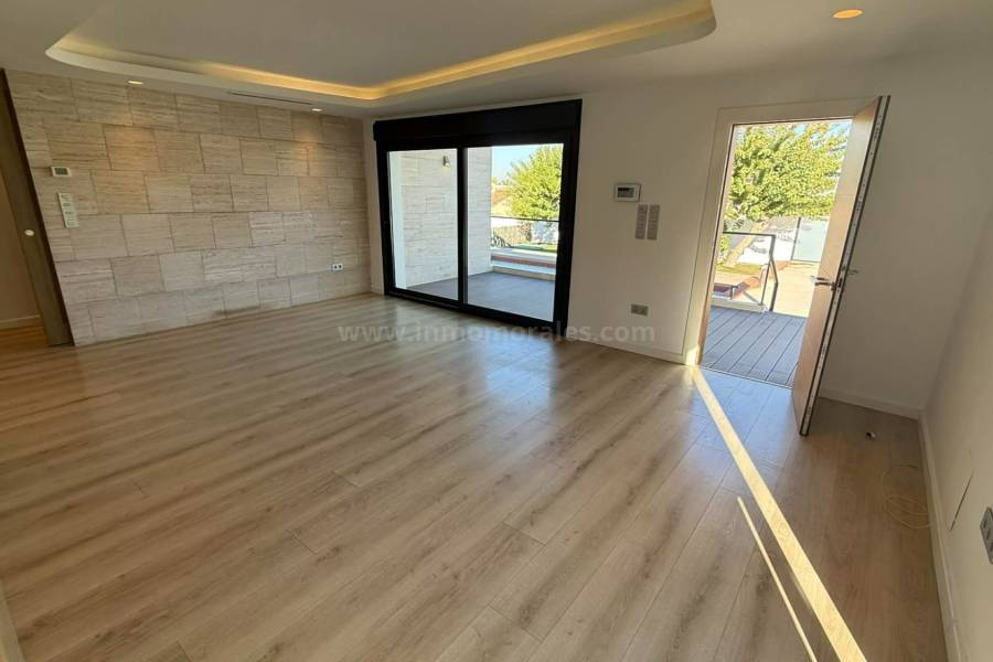 Resale - Detached House / Villa  - Rojales - Benimar II