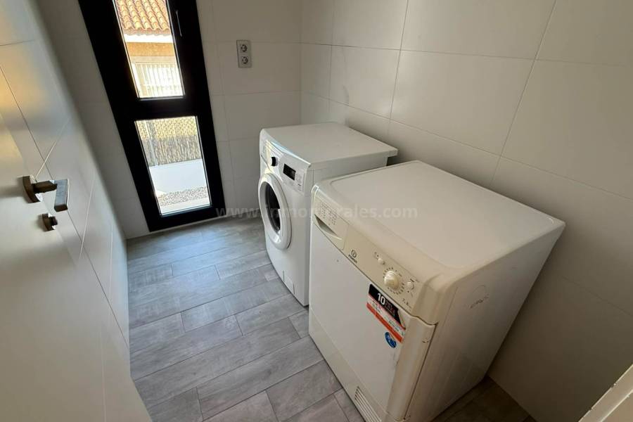 Resale - Detached House / Villa  - Rojales - Benimar II