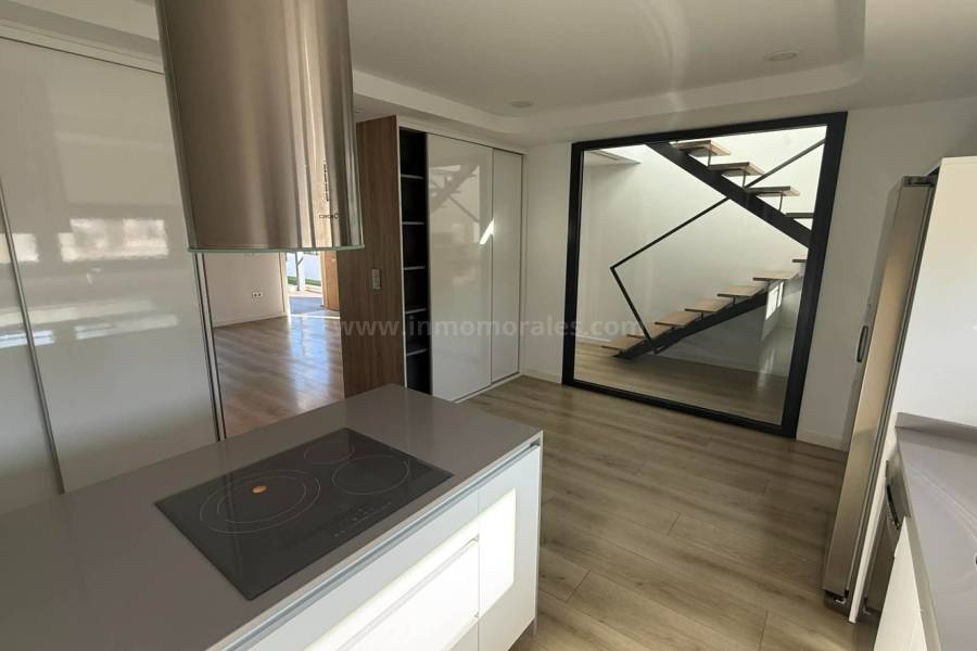 Resale - Detached House / Villa  - Rojales - Benimar II