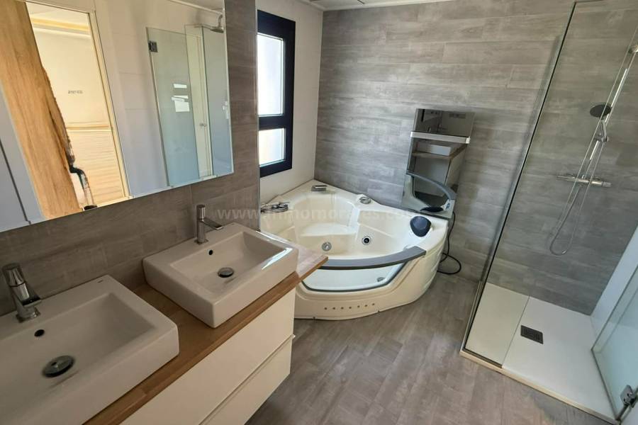 Resale - Detached House / Villa  - Rojales - Benimar II