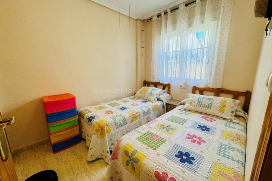 Resale - Apartment  - La Mata