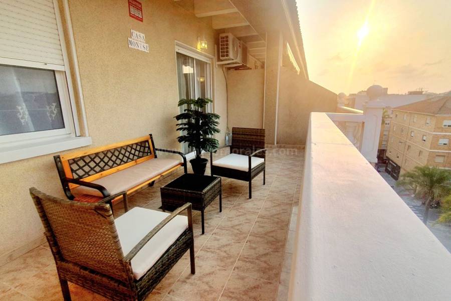 Herverkoop - Penthouse / Dakappartement - Torrevieja