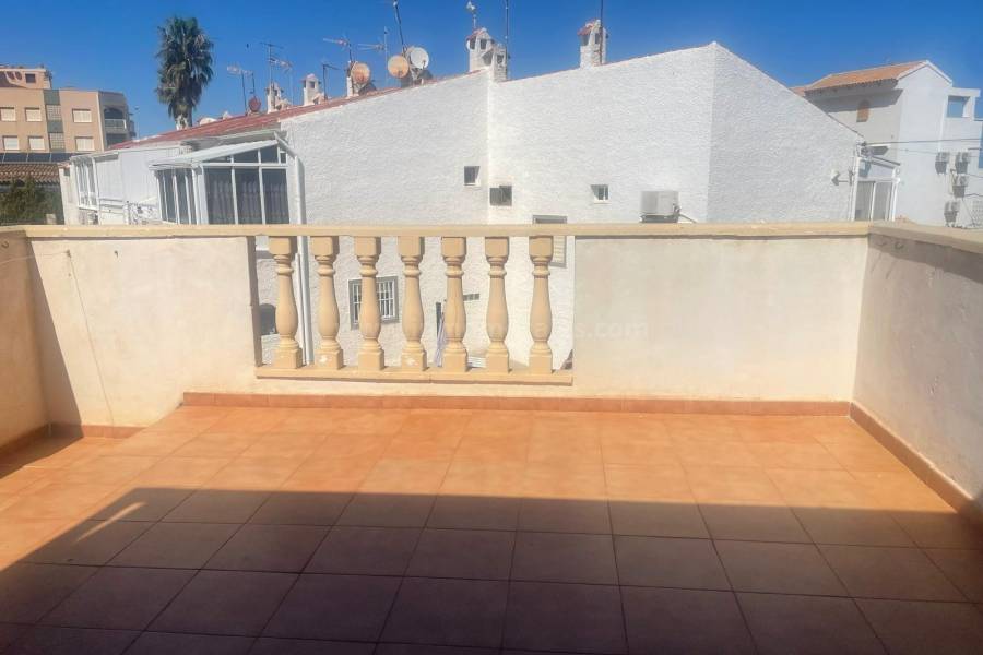 Resale - Semi detached Villa - La Mata - Cabo Cervera