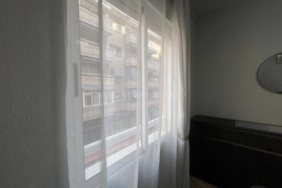 Wiederverkauf - Wohnung/Apartment - Torrevieja