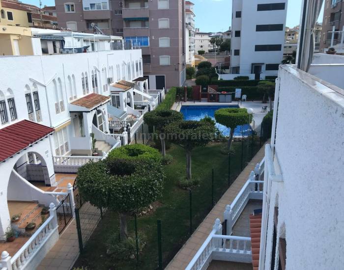 Semi detached Villa - Resale - La Mata - La Mata