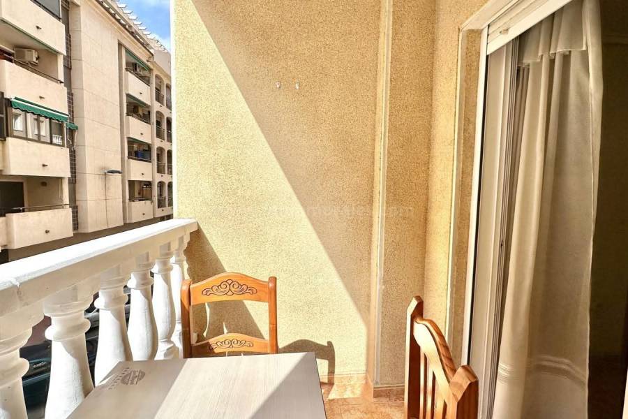 Wiederverkauf - Wohnung/Apartment - Torrevieja - Centro
