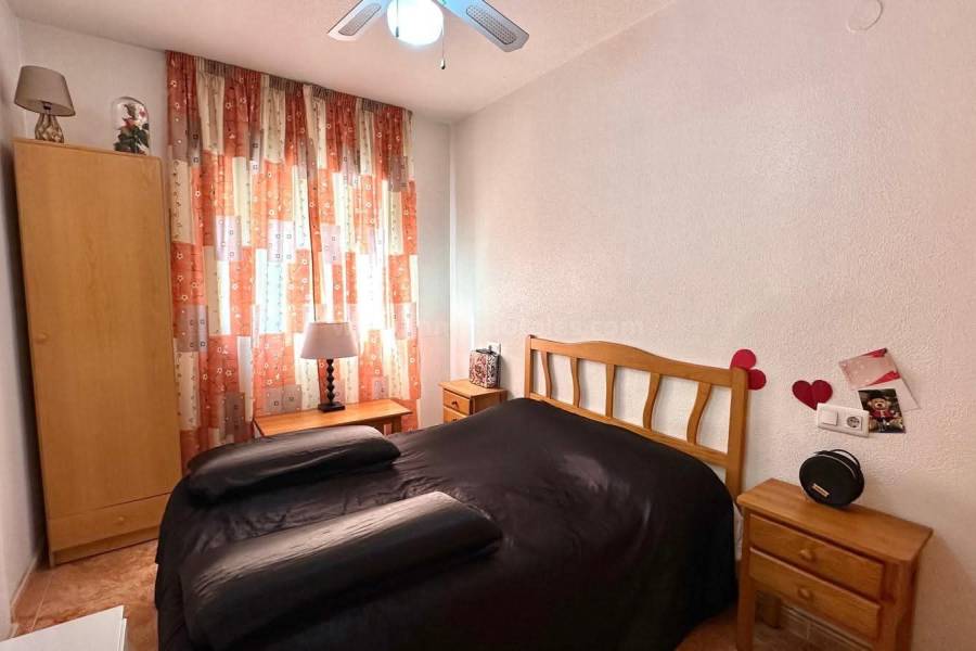 Wiederverkauf - Wohnung/Apartment - Torrevieja - Centro