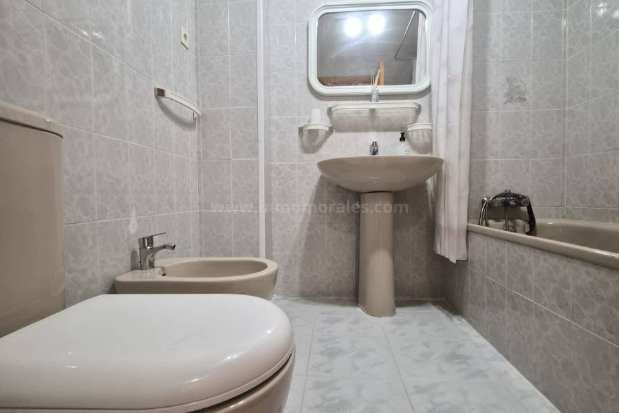 Venta - Apartamento / Piso - Torrevieja - Playa del Cura