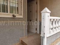 Venta - Apartamento / Piso - Torrevieja - Playa de los Locos