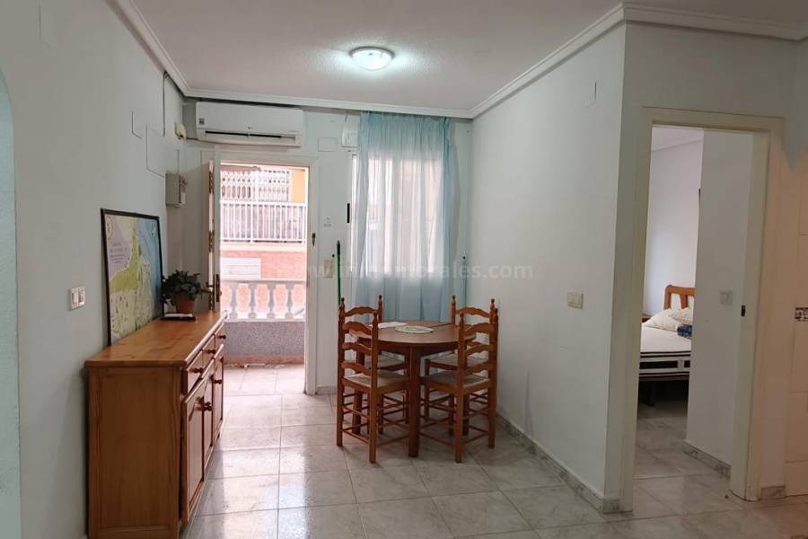 Venta - Apartamento / Piso - Torrevieja - Playa de los Locos