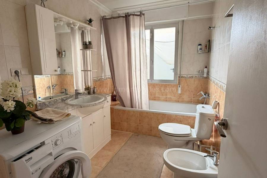 Wiederverkauf - Wohnung/Apartment - Torrevieja