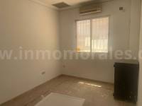 Revente - Espace commercial - La Mata