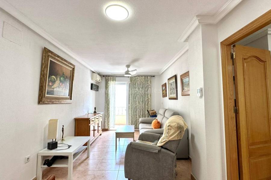 Wiederverkauf - Wohnung/Apartment - Torrevieja - Centro