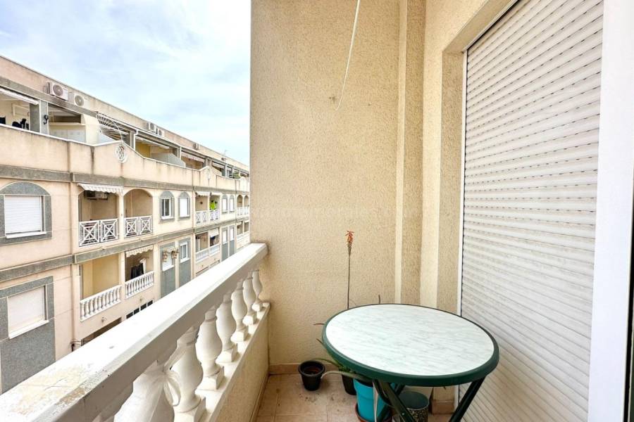 Wiederverkauf - Wohnung/Apartment - Torrevieja - Centro