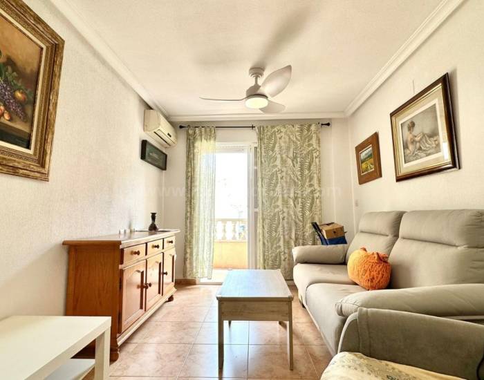 Apartment  - Resale - Torrevieja - Centro