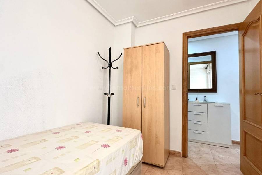 Wiederverkauf - Wohnung/Apartment - Torrevieja - Centro