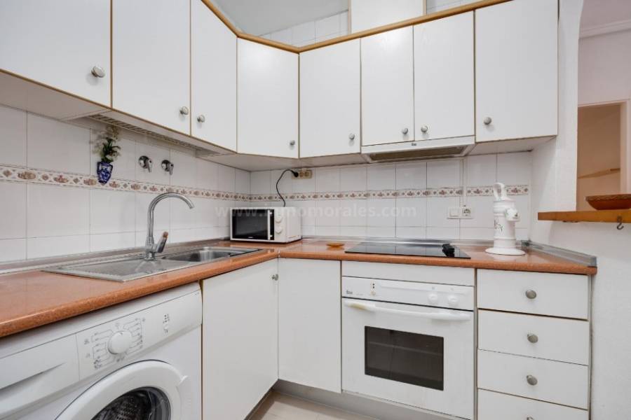 Wiederverkauf - Wohnung/Apartment - Torrevieja - Playa de los Náufragos