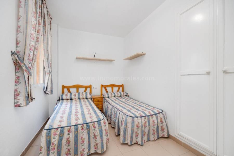 Wiederverkauf - Wohnung/Apartment - Torrevieja - Playa de los Náufragos