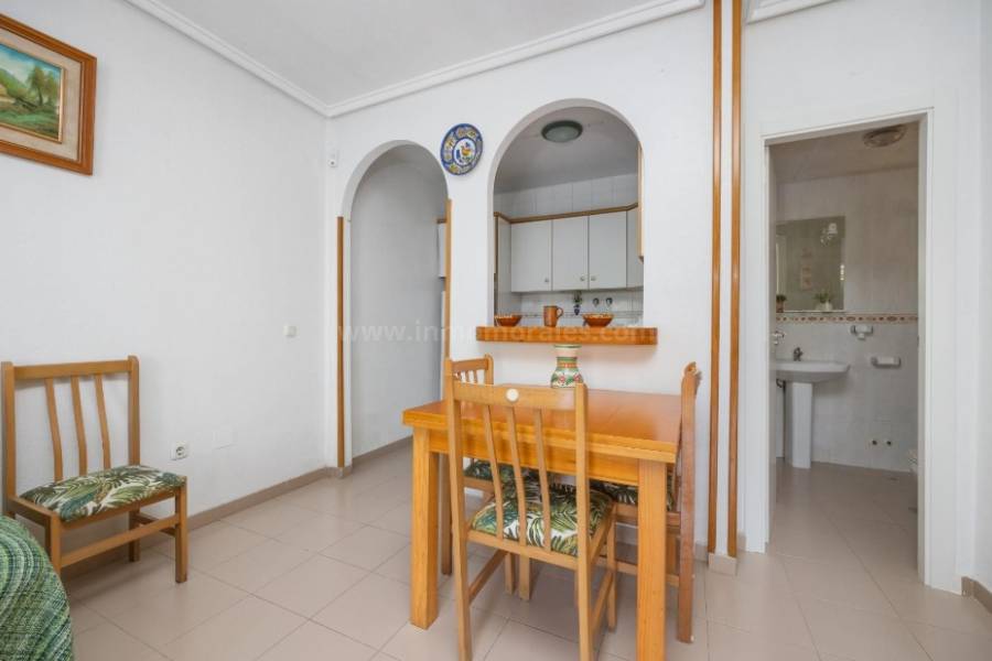 Wiederverkauf - Wohnung/Apartment - Torrevieja - Playa de los Náufragos