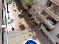 Resale - Apartment  - Torrevieja - Playa del Cura