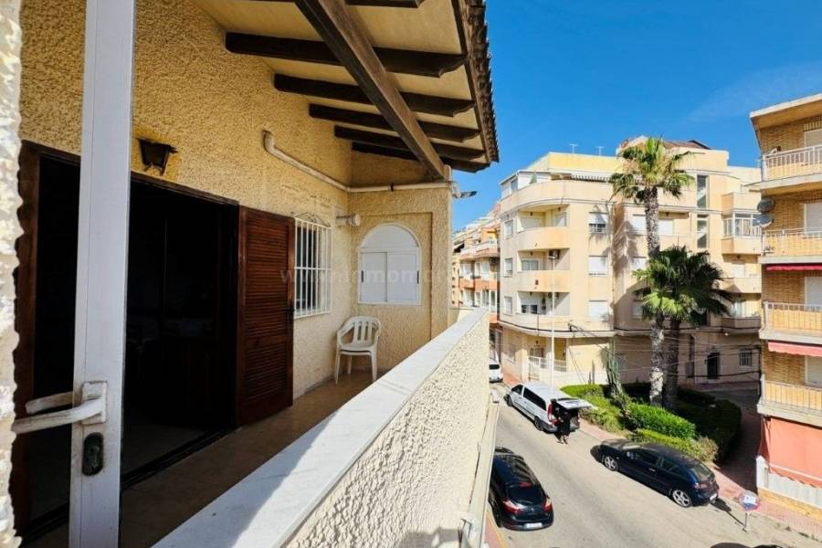 Herverkoop - Duplex - La Mata