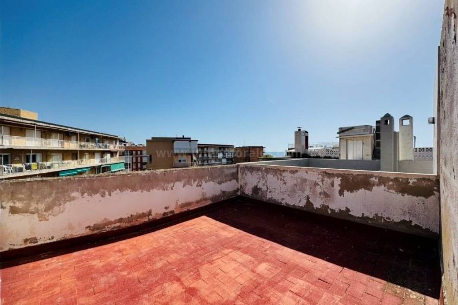 Herverkoop - Duplex - La Mata