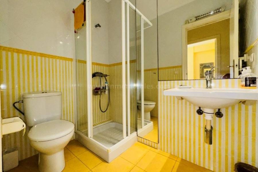 Resale - Apartment  - La Mata
